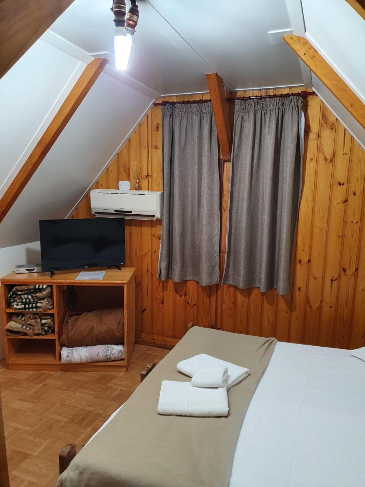 Hotel Vila Dos Alpes Treze Tílias المظهر الخارجي الصورة